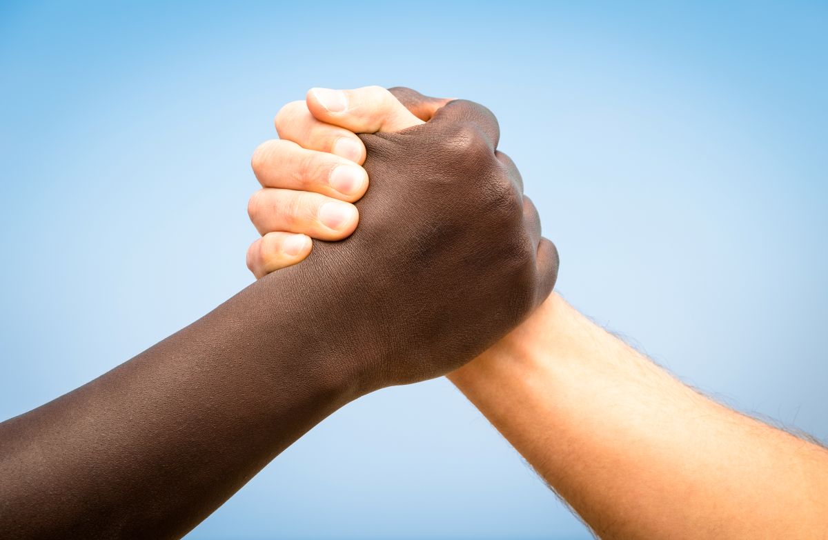 Solidarität ist die "Zärtlichkeit der Völker". Foto: AdobeStock_64717880