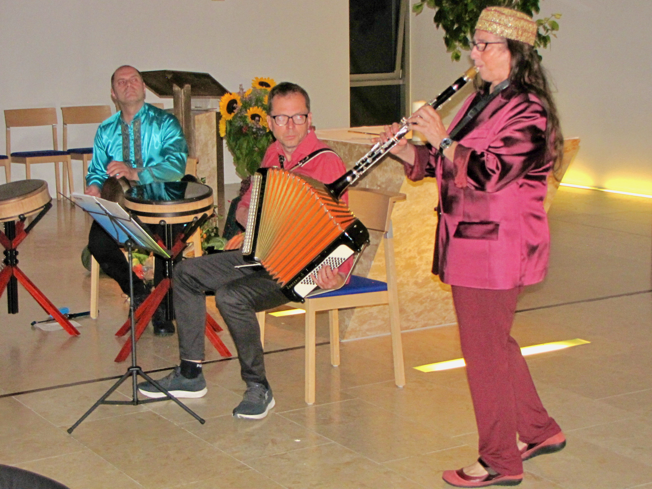 Musik gehörte zum Trialog dazu. Foto: Rudolf Kilgert