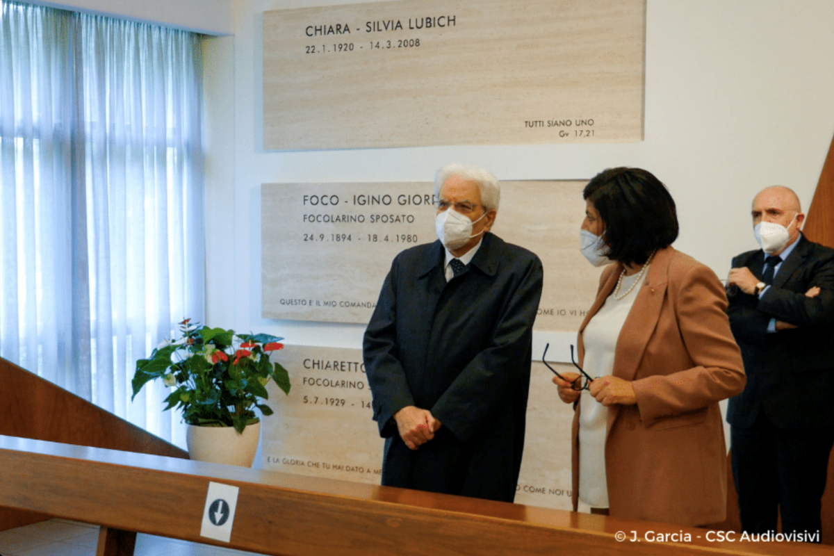 Sergio Mattarella i der Kapelle des Zentrums der Fokolarbewegung. Foto: CSC Audiovisivi