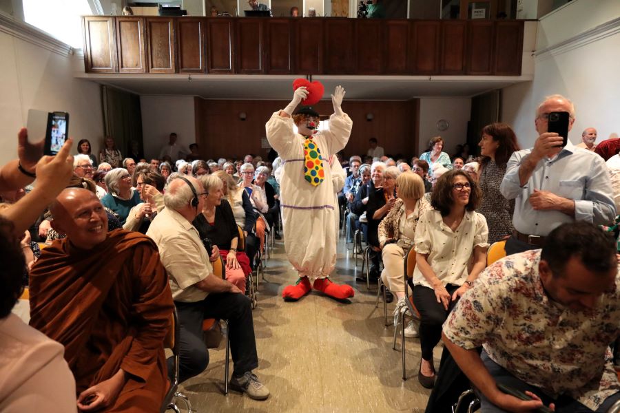 Clown in Montet; Foto: Fokolar-Bewegung Montet